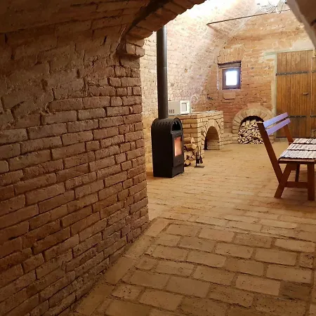 Anna S Vinnym Sklepem Διαμέρισμα *